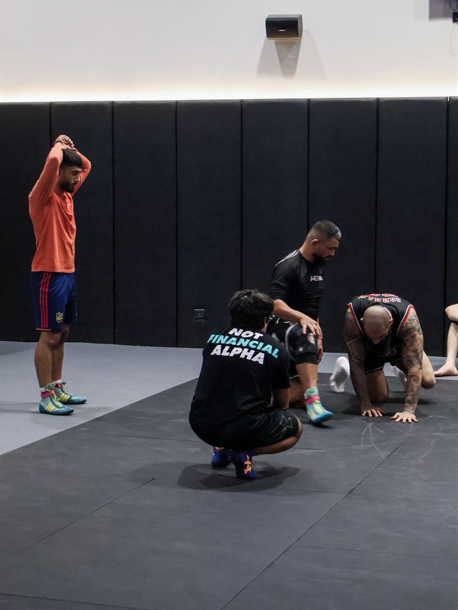 Training partners resetting between drills