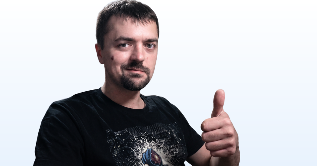 Antonio Radic (agadmator) portrait on a light blue gradient background